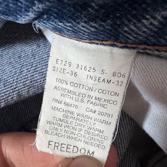 VTG 90s Tommy Hilfiger Tapered Leg Denim Freedom Jeans Men's Size 36X32 EUC - Picture 8 of 9